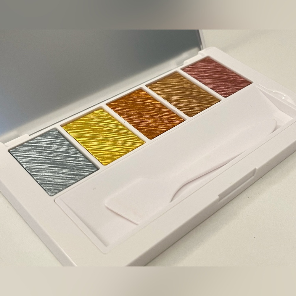 Makeup by Mario Master Metals Eyeshadow Palette with Manipulator Mixing Liquid